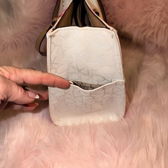 Calvin Klein Floral Tote - Cream and Pink - Picture 6 of 12